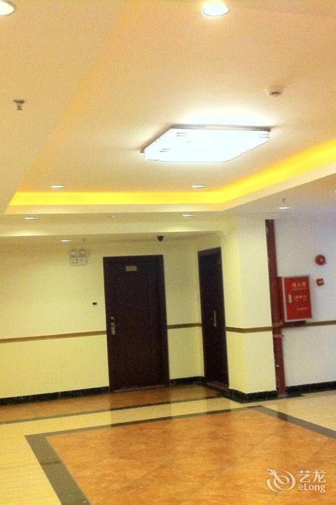 زاوشينغ Guoxing Business Hotel المظهر الخارجي الصورة