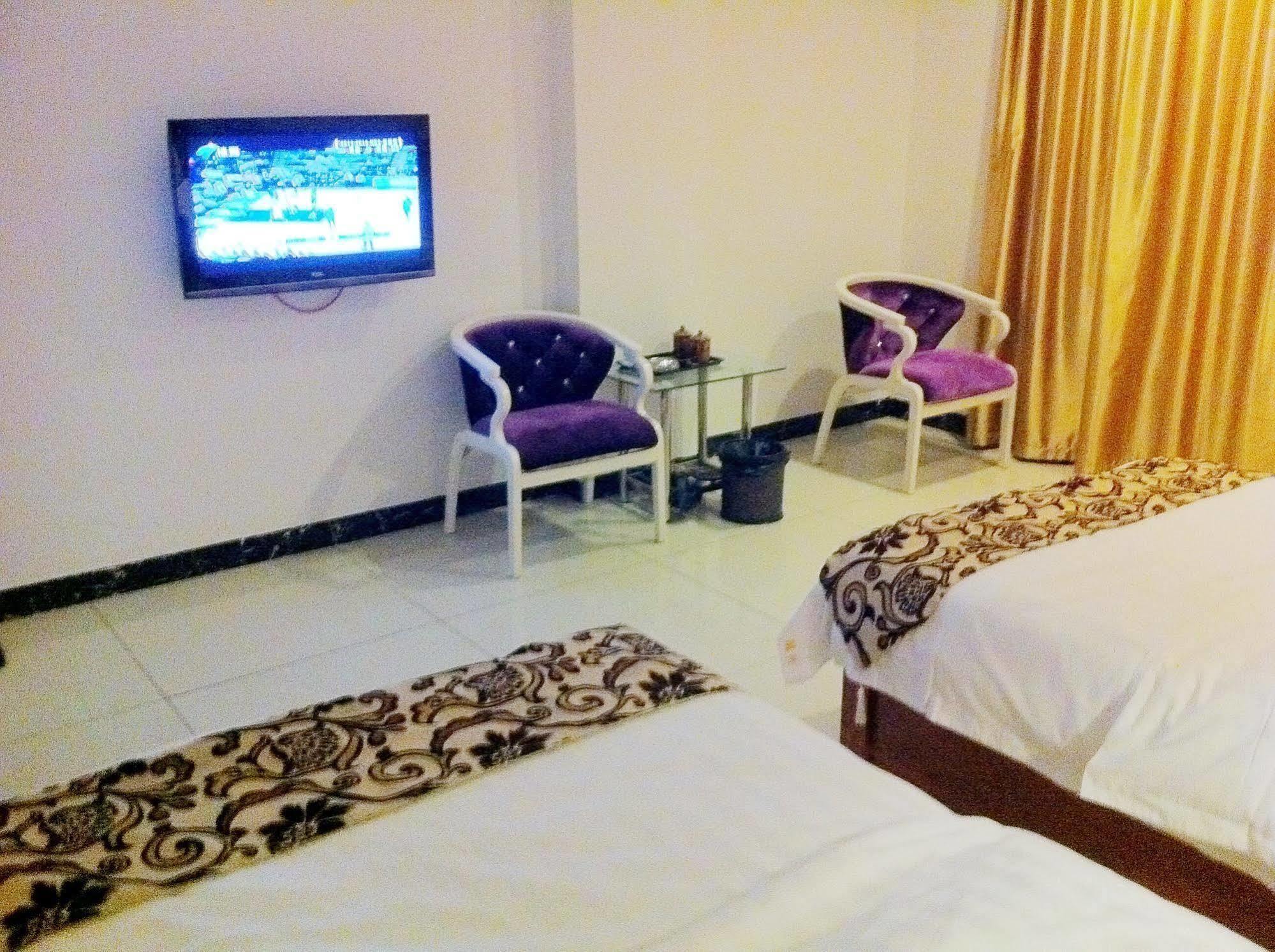 زاوشينغ Guoxing Business Hotel المظهر الخارجي الصورة